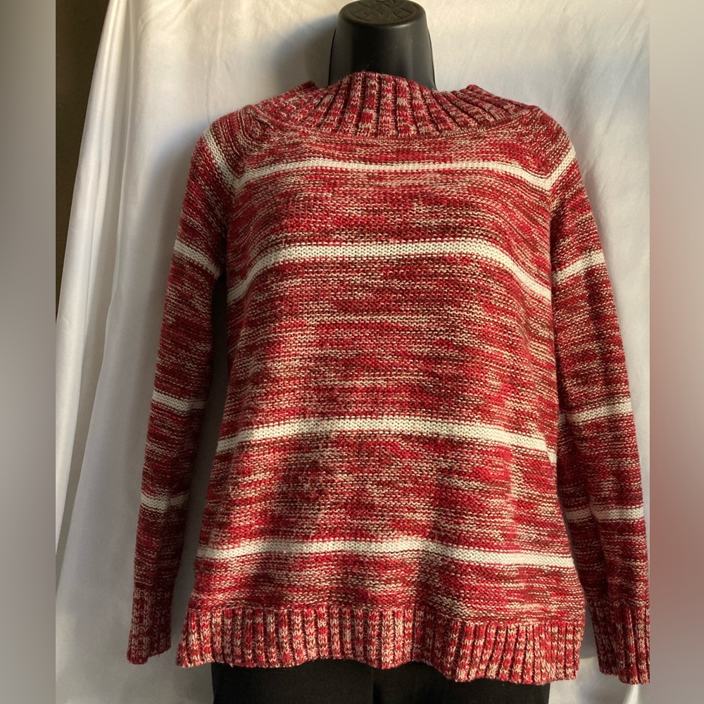 Maurice’s Pullover Sweater Size Medium